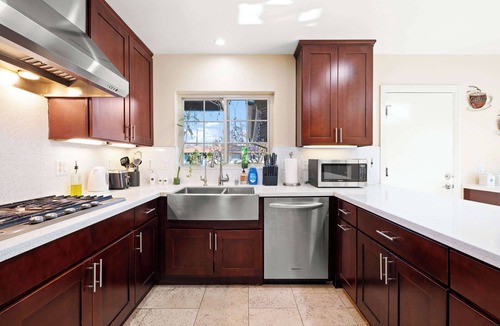 Glendora House | Luxury Estate With Sparkling Pool & Elegant Amenities