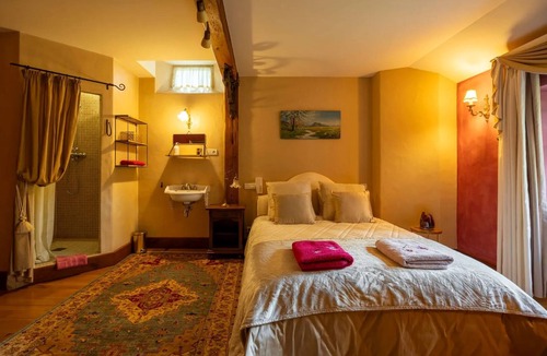 Mesnil Sous Les Cotes House | Luxury Five Bedroom Farmhouse for a Relaxing Stay in Mountains - Domaine Macky