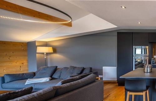 Chatel Apartment | Luxury flat for 6 people - modern, central, ski in ski out