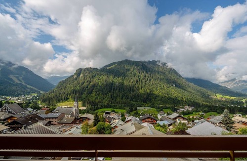 Chatel Apartment | Luxury flat for 6 people - modern, central, ski in ski out