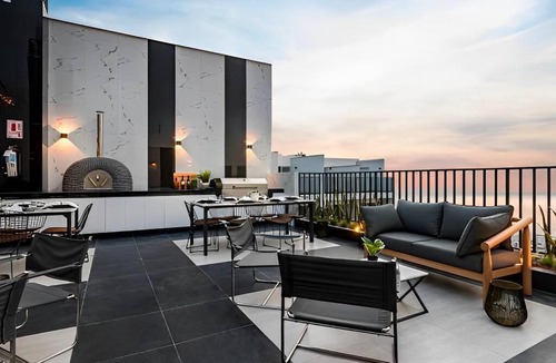 Barranco Apartment | Luxury Flat with Ocean View, Pool, Gym, Coworking