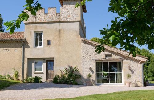 Puylaurens House | Luxury Gites de Chateau Mirabel - Latour - with saltwater swimming pool and AC