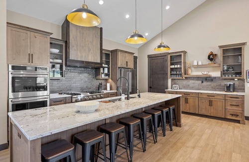 Sturgis House | Luxury Golf Course Retreat