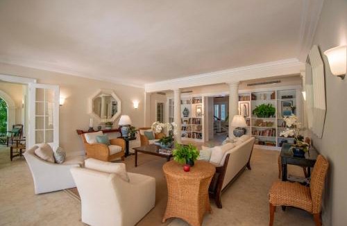 Punta Cana Villa | Luxury golf villa with private pool and service staff in exclusive resort near private beach