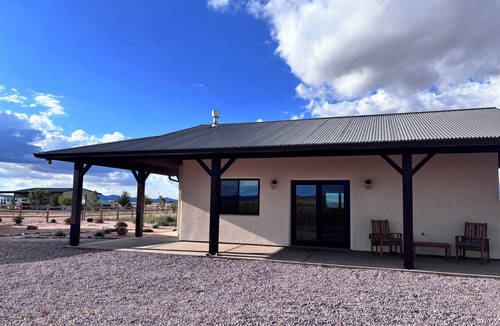 Elgin Cottage | Luxury guest house in Arizona's wine country