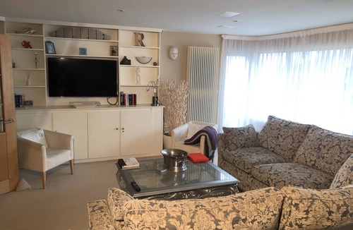 Canon's Marsh Apartment | Luxury Harbourside Apartment