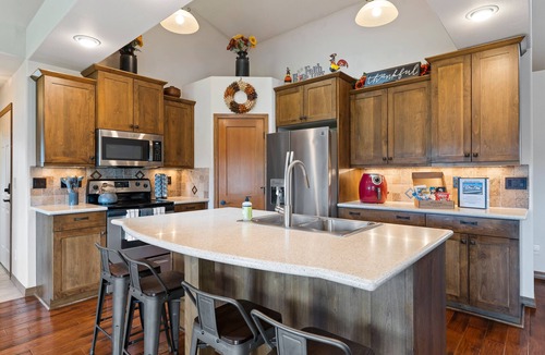 Kalispell House | Luxury home, central, & perfect for exploring the Flathead Valley w/firepit.