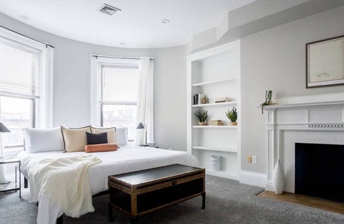 Fenway–Kenmore Apartment | Luxury Home located in Back Bay 8min walk to Fewnway Park, close to Boston University, Berklee & MIT