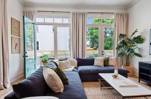 Bywater Condo | Luxury Home near Frenchmen | Heated Private Pool