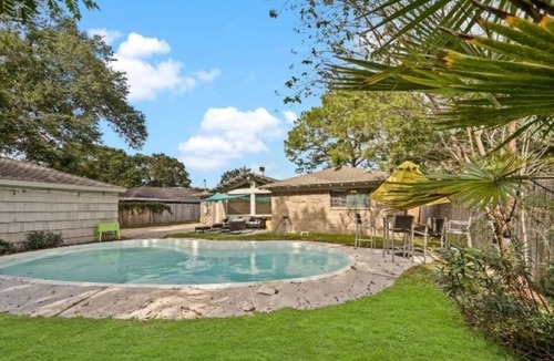 Westbury House | Luxury home