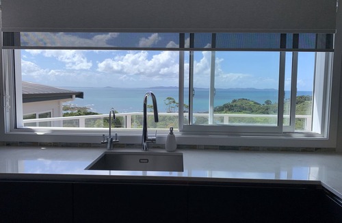 Cable Bay House | Luxury Home with Spa Sea views