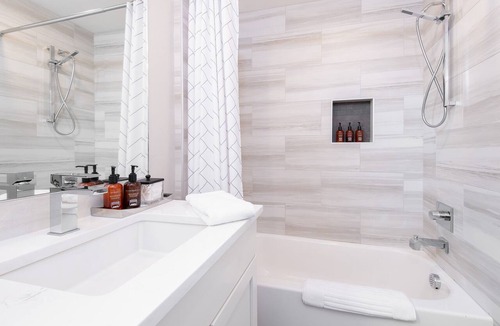 Steamboat Springs House | Luxury + Hot Tub + Close to skiing – Chalet Memoire