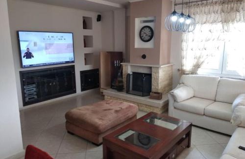 Orestiada Apartment | luxury house