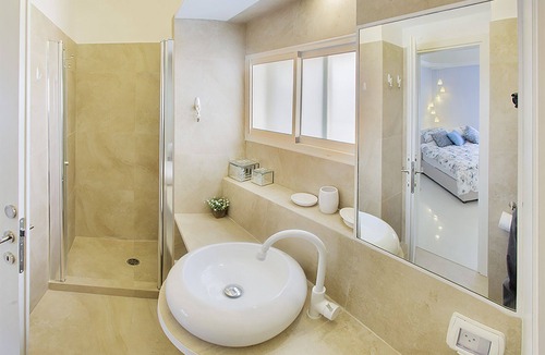 Emek Refaim Apartment | LUXURY IN GERMAN COLONY. 3 BEDROOM
