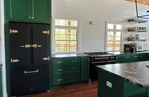 Chaplin Cabin | Luxury in the Country. Chalet Style Cabin on secluded 61 Acres with 3 acre Lake
