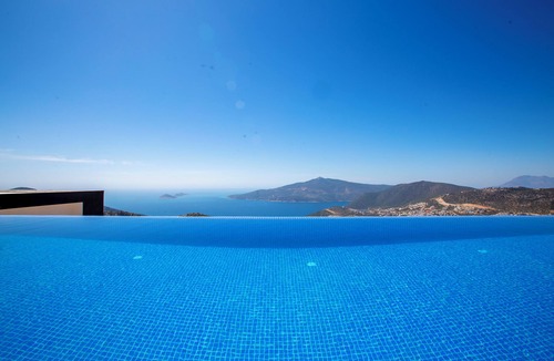 Kalkan Villa | Luxury – Infinity Pool – Jacuzzi – Private Villa