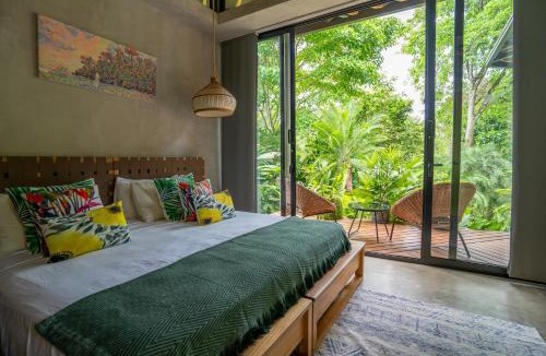Chiguata House | Luxury Jungle Villa with Open-Air Baths and Pool