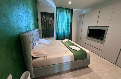 Castel Gandolfo Apartment | Luxury Lake Castel Gandolfo