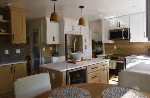 Treasure Lake House | LUXURY LAKEFRONT 5 BEDROOM HOME ON TREASURE LAKE - MOHAWK MIST