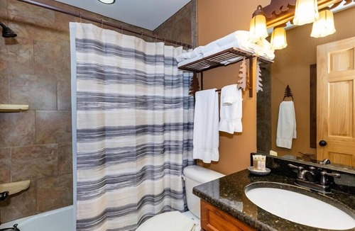Vonore Cabin | Luxury Lakefront Cabin