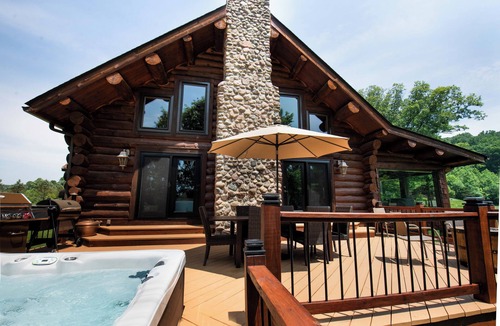 Rockbridge Cabin | Luxury LakeView Cabin in Hocking Hills w/Hot Tub, Salt Room, GameRoom,Sleeps 16