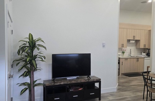 Prince George Apartment | Luxury Lodge Getaway. W/private entrance in the luxurious part of Prince George