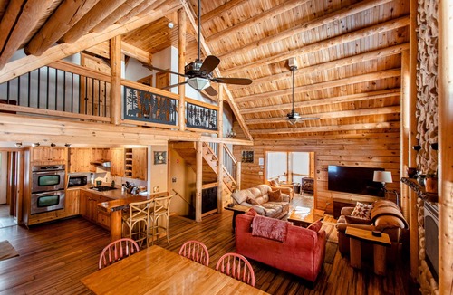 Naples House | Luxury Log Cabin Paradise in the Lakes Region