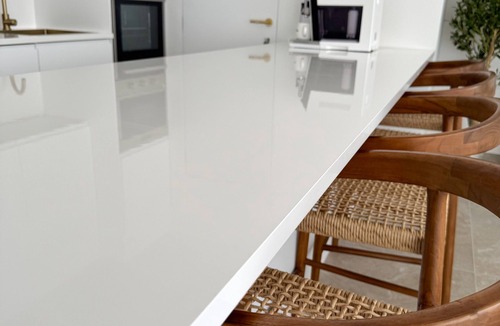 Veeweide Apartment | Luxury Mediterranean penthouse with a sun terrace