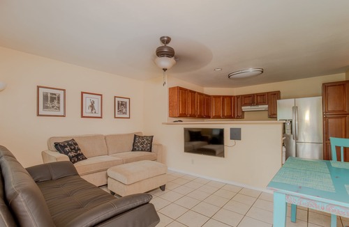 Kihei Apartment | Luxury Meets Affordability in Paradise In Kihei Permit # BBKM20150003
