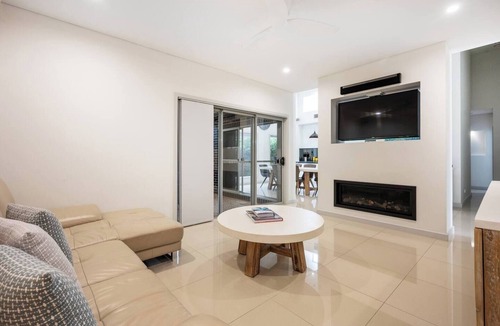 Central Mudgee House | Luxury meets Modern along Cudgegong River