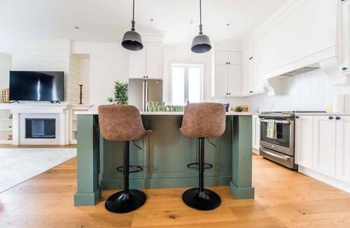 Willoughby House | Luxury Modern Home in Langley