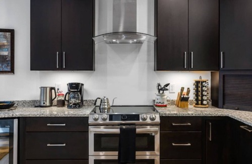 Woolen Mills House | Luxury Modern Home + Studio | Elevator | Rooftop