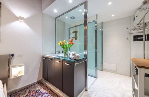 Historic Castle District Apartment | Luxury modern Studio in historic district