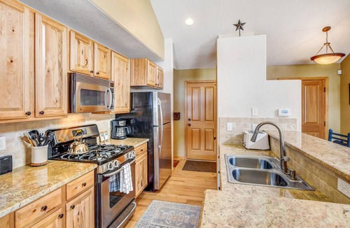 Rendezvous House | Luxury Mountain Chalet 200 /Hot Tub & Great Views /Best Price - $500 FREE Activities Daily