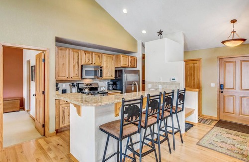 Rendezvous House | Luxury Mountain Chalet 200 /Hot Tub & Great Views /Best Price - $500 FREE Activities Daily