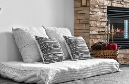 Canmore House | ⭐️ Luxury Mountain View Studio in Canmore ⭐️
