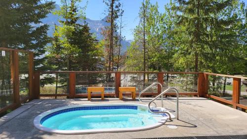 Canmore House | ⭐️ Luxury Mountain View Studio in Canmore ⭐️