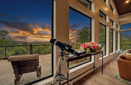 Broken Bow Cabin | Luxury Mountaintop Cabin Pool w/Rock Waterfall Epic Views