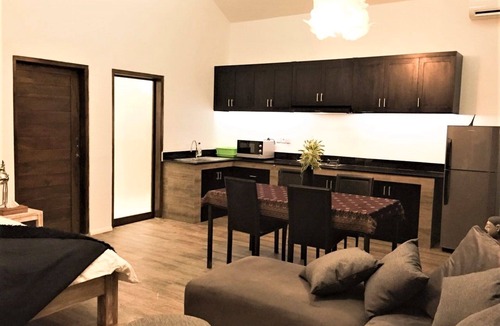 Umalas Apartment | Luxury Nomad studio❤7" BEACH❤20MBps WIFI❤Parking❤Daily HK