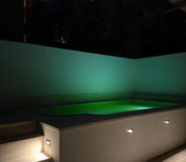 Vranjic Apartment | Luxury Oasis With Private Pool & Parking