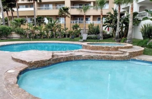 Rosarito Apartment | Luxury Ocean View beach front POOL & Jacuzzi Condo