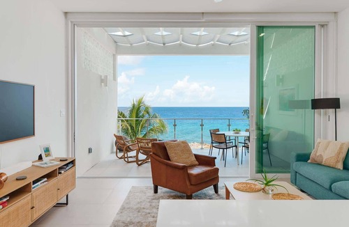 Northwest Point Condo | Luxury Oceanfront Condo in Grand Cayman Paradise