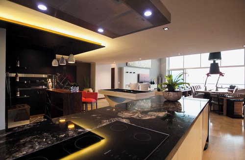 Flamingos Apartment | Luxury Oceanfront Penthouse, 6 Bedrooms, Beach Club