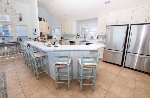 Whalehead Beach House | LUXURY, OCEANFRONT, Pool, ELEV, Rec Rm, Beach Access, Ocean Views! WL983, Fairlight