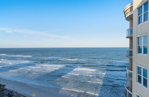 Schulte Park House | Luxury Oceanfront Paradise ~LARGE CONDO~