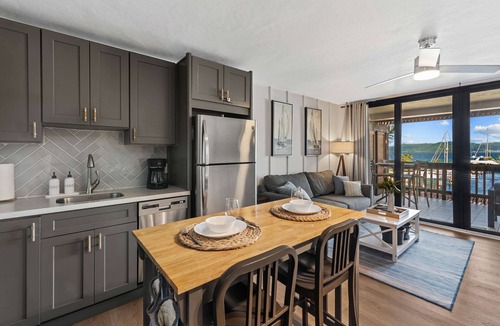 Red Hook Condo | Luxury Oceanfront Villa at Sapphire Beach AC, WiFi Washer, Generator