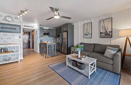 Red Hook Condo | Luxury Oceanfront Villa at Sapphire Beach AC, WiFi Washer, Generator