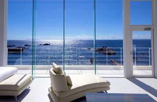 Futtsu Apartment | Luxury Oceanfront Villa with Mt. Fuji View | 170㎡ | Sleeps 8 |Near Tokyo