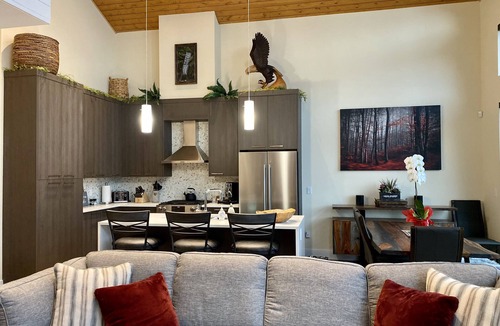 Cultus Lake Condo | Luxury on Cultus Lake