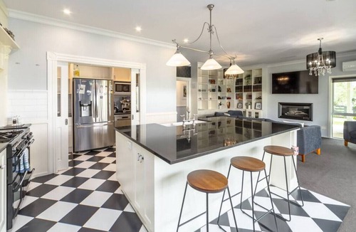 Martinborough House | Luxury On Maple, Martinborough